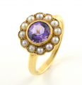 18ct Gold Amethyst and Pearl Cluster Ring